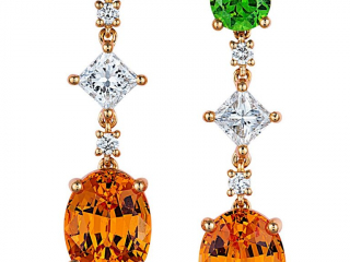 Earrings spessartite demantoid – Jewelry photography by Arjuna Irsutti Bangkok Professional jewelry photography of earrings with spessartite and demantoid by Arjuna Irsutti