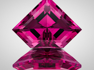 Professional gem photography of a purple garnet by Arjuna Irsutti