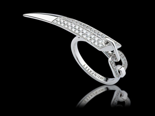 Ring diamonds sword - Jewelry photography by Arjuna Irsutti Bangkok Professional jewelry photography of a ring sword with diamonds by Arjuna Irsutti