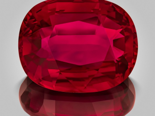 Professional gem photography of a Mozambique ruby by Arjuna Irsutti