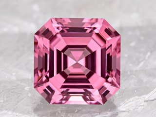 Professional gem photography of pink spinel by Arjuna Irsutti