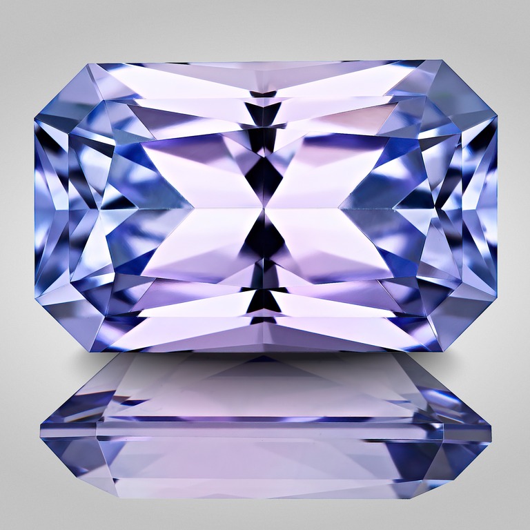 Tanzanite – Gem photography by Arjuna Irsutti – Bangkok Professional gem photography of tanzanite by Arjuna Irsutti