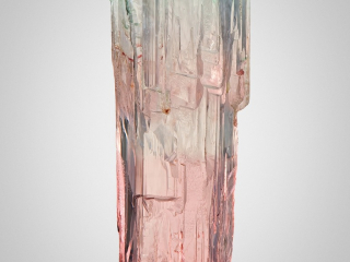 Professional gem photography of a tricolor tourmaline specimen by Arjuna Irsutti