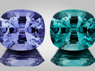 Professional gem photography of a color change zircon by Arjuna Irsutti
